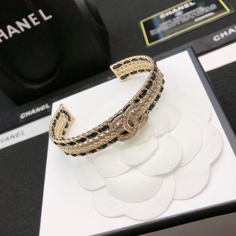 Ch**el bracelets